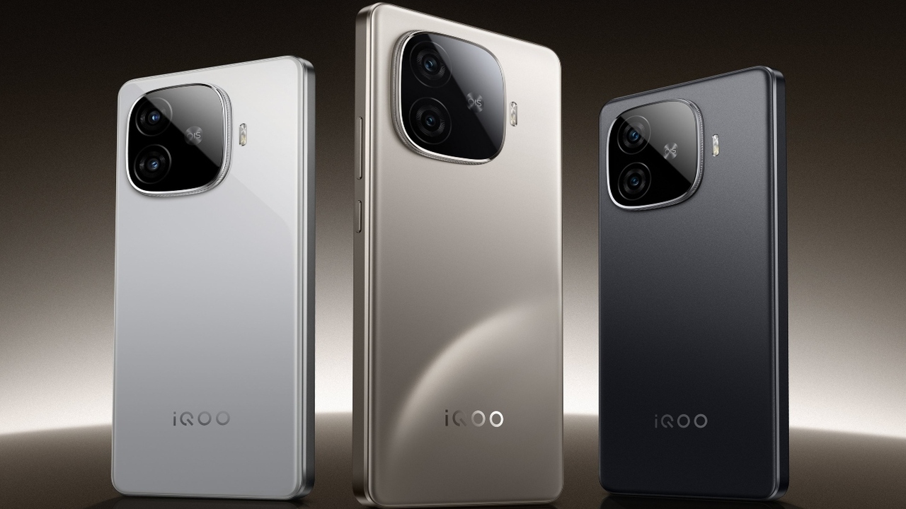 iQOO Z9 Turbo: 64MP का कैमरा, अत्याधुनिक स्मार्टफोन जो शानदार प्रदर्शन और फीचर्स का है बेहतरीन मिश्रण